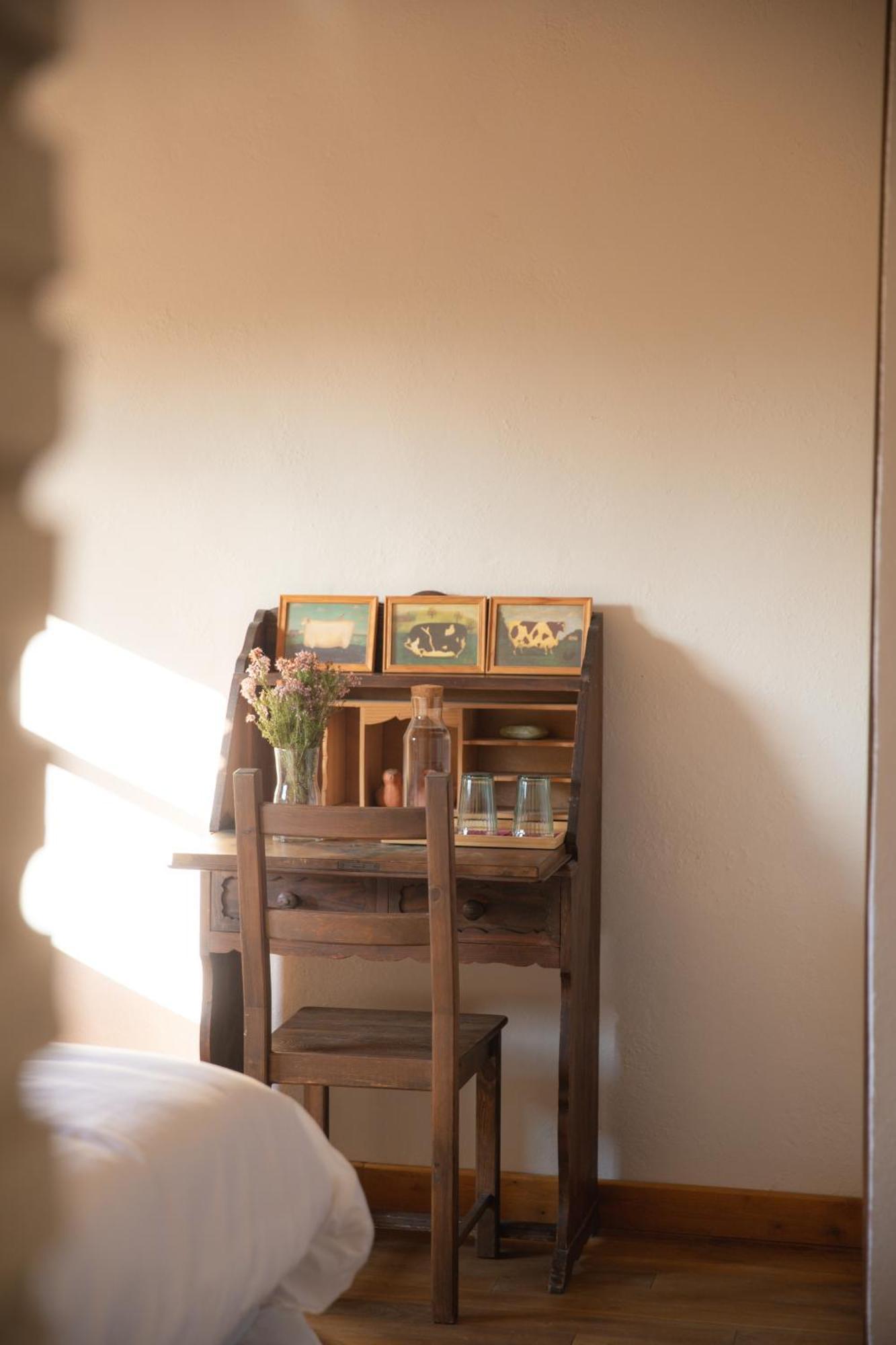 Mas De L'Arlequi Guest House Rojals Room photo